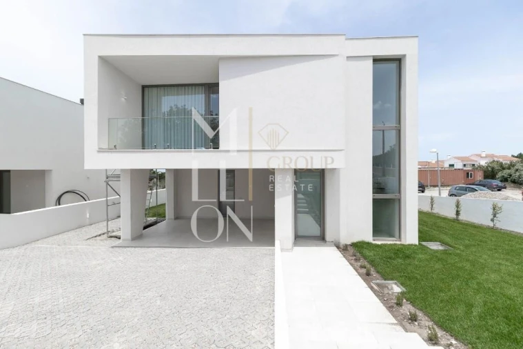 Moradia T3 para Venda em Santa Maria e São Miguel, São Martinho, São Pedro Penaferrim Foto 4