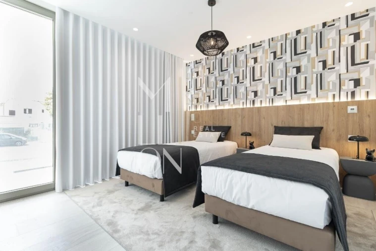 Moradia T3 para Venda em Santa Maria e São Miguel, São Martinho, São Pedro Penaferrim Foto 19