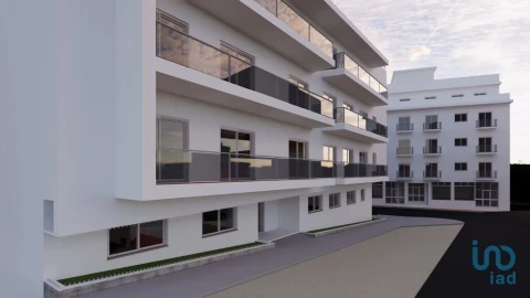 Apartamento T3 para Venda em O. Azeméis, Riba-Ul, Ul, Macinhata Seixa, Madail