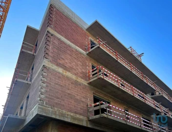 Apartamento T3 para Venda em O. Azeméis, Riba-Ul, Ul, Macinhata Seixa, Madail