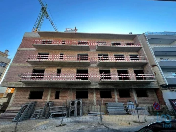 Apartamento T3 para Venda em O. Azeméis, Riba-Ul, Ul, Macinhata Seixa, Madail
