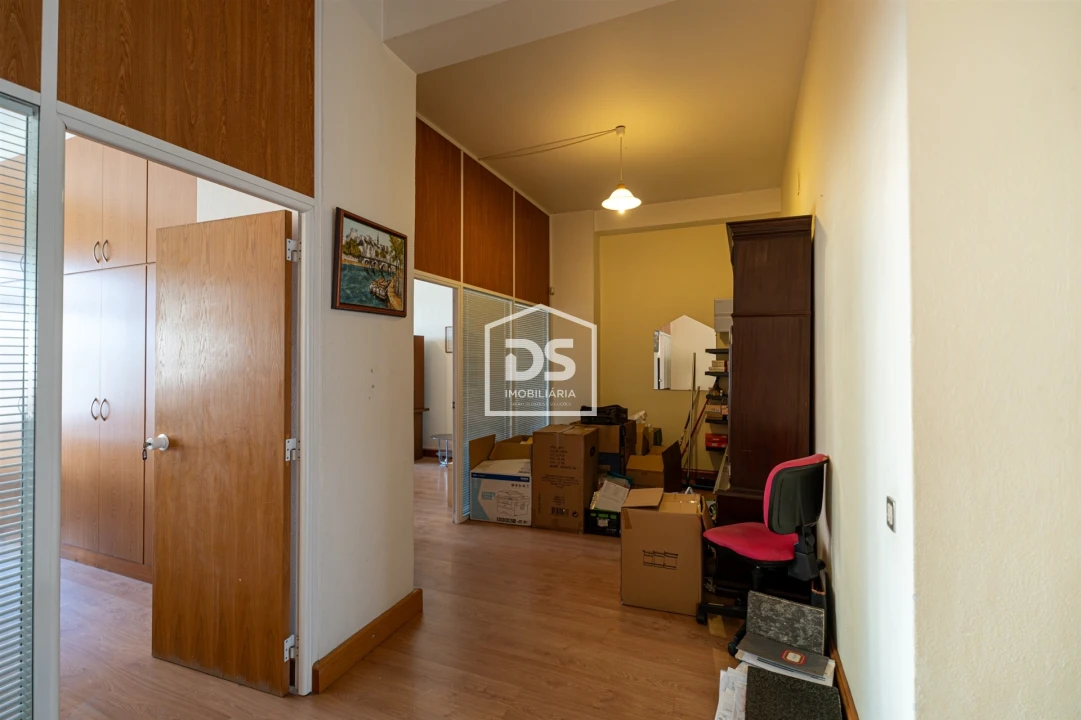 Escritório para Arrendamento em Leiria, Pousos, Barreira e Cortes Foto 10