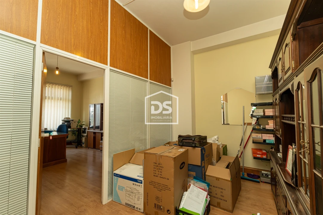 Escritório para Arrendamento em Leiria, Pousos, Barreira e Cortes Foto 9