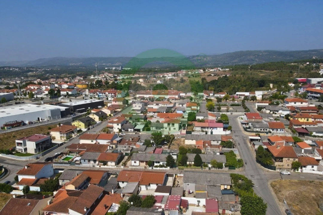 Moradia T3 para Venda em Santa Cruz/Trindade e Sanjurge Foto 4