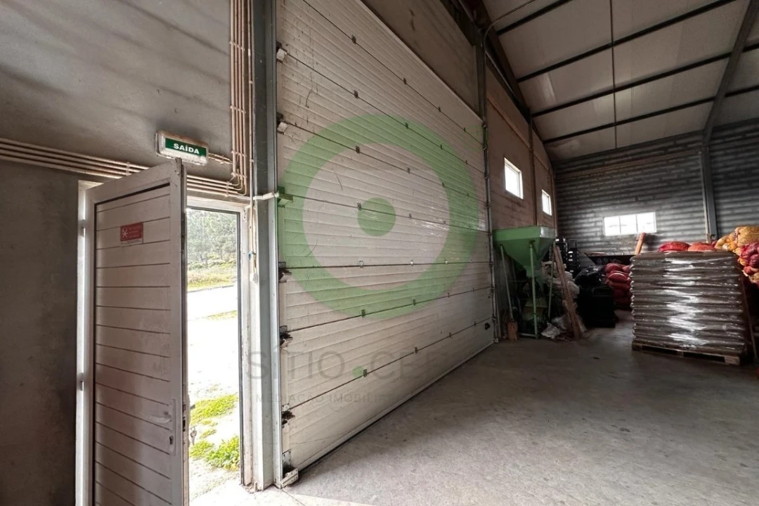 Armazém para Venda em Valpaços e Sanfins Foto 5