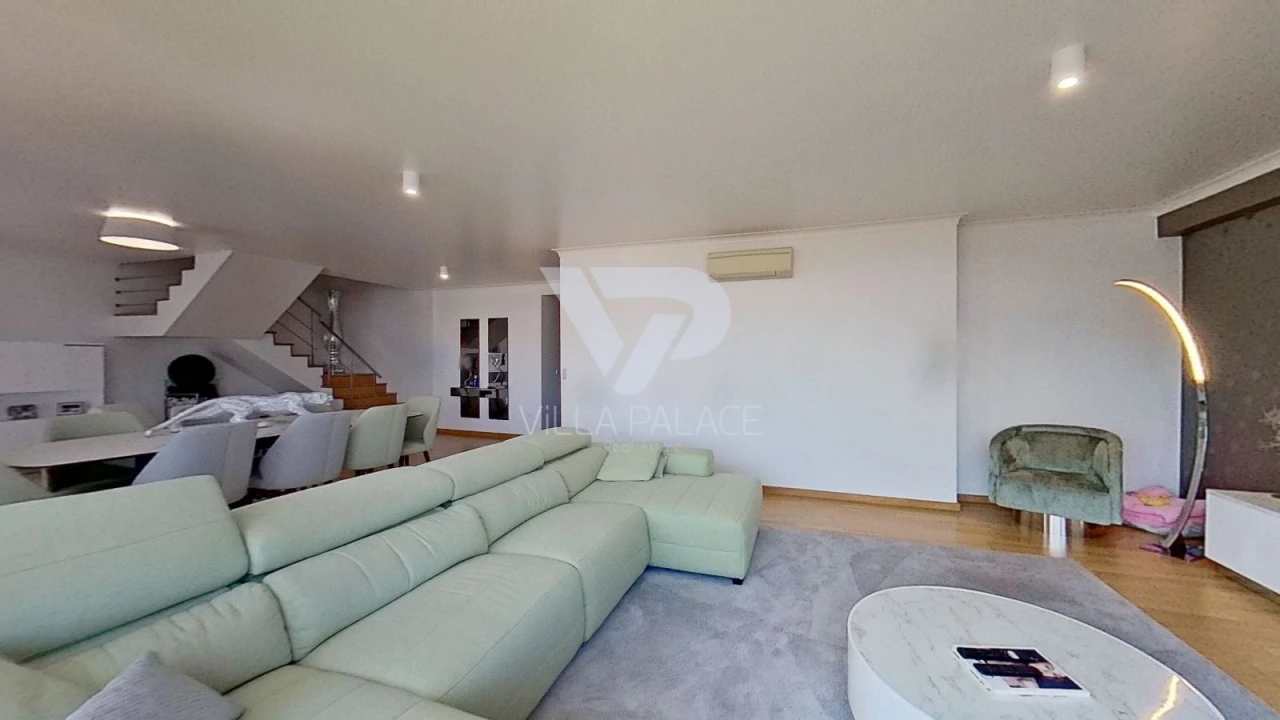 Apartamento T5 para Arrendamento em Alvalade Foto 5