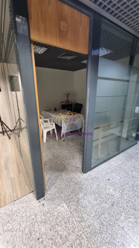 Loja para Venda em Nossa Senhora do Pópulo, Coto e São Gregório