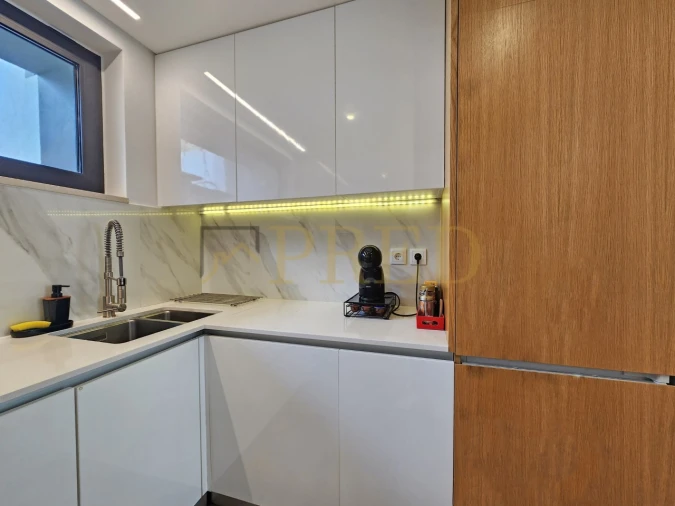 Moradia T2 para Arrendamento em Santa Clara e Castelo Viegas Foto 9