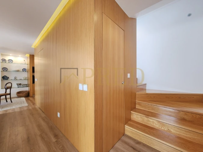 Moradia T2 para Arrendamento em Santa Clara e Castelo Viegas Foto 10