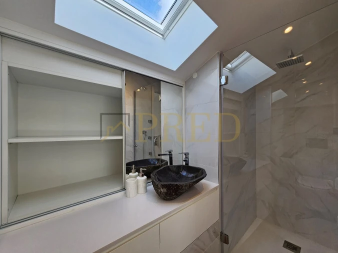 Moradia T2 para Arrendamento em Santa Clara e Castelo Viegas Foto 20