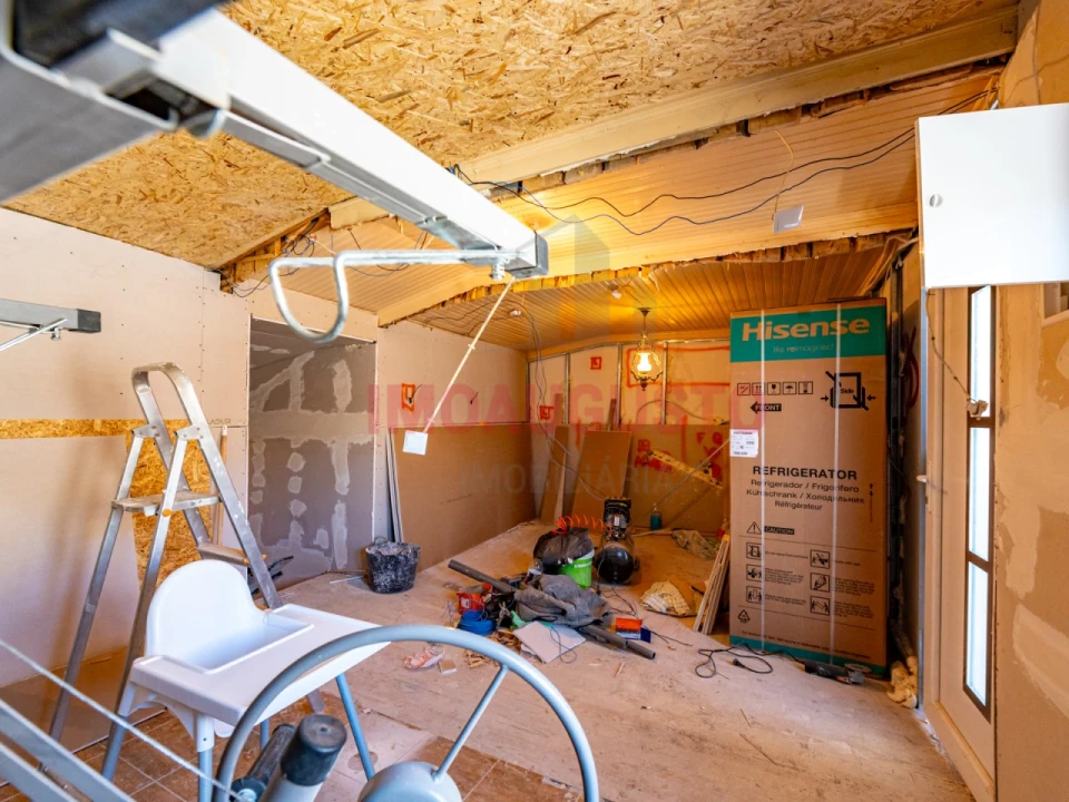 Moradia T2 para Venda em Alverca da Beira/Bouça Cova Foto 3