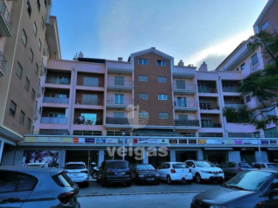 Negócio para Venda em Marrazes e Barosa Foto 2