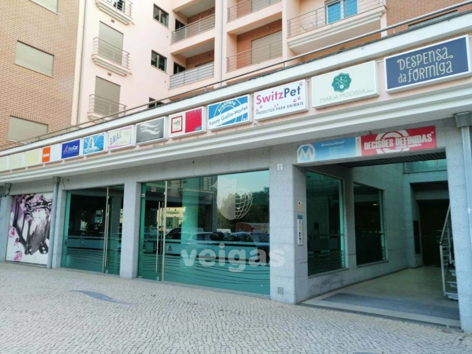 Negócio para Venda em Marrazes e Barosa Foto 1