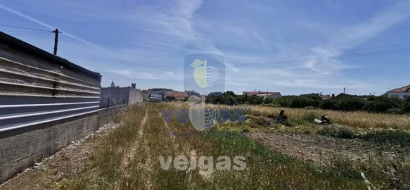Terreno para Venda em Parceiros e Azoia