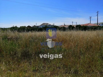 Terreno para Venda em Parceiros e Azoia