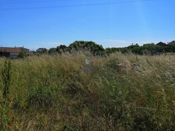 Terreno para Venda em Parceiros e Azoia