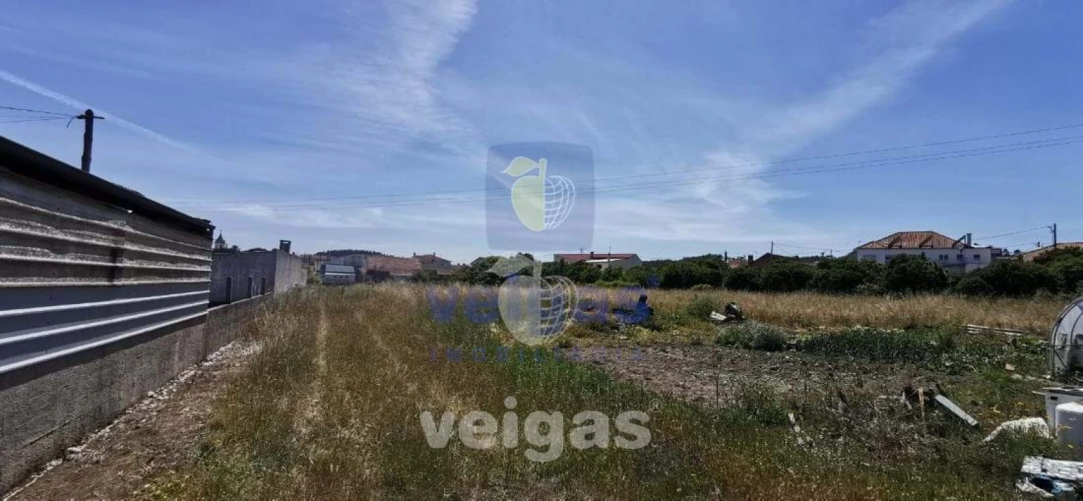 Terreno para Venda em Parceiros e Azoia Foto 10