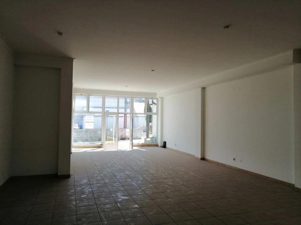 Negócio para Venda em Marrazes e Barosa Foto 7