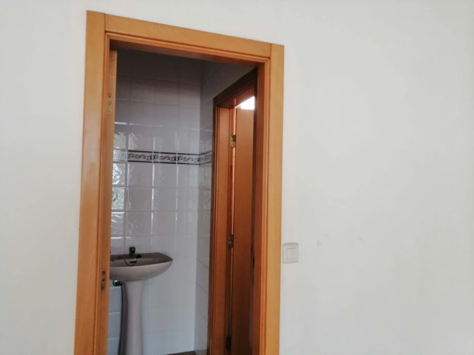 Negócio para Venda em Marrazes e Barosa Foto 8