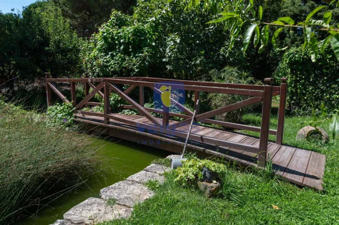 Moradia T3 para Venda em Turquel Foto 19