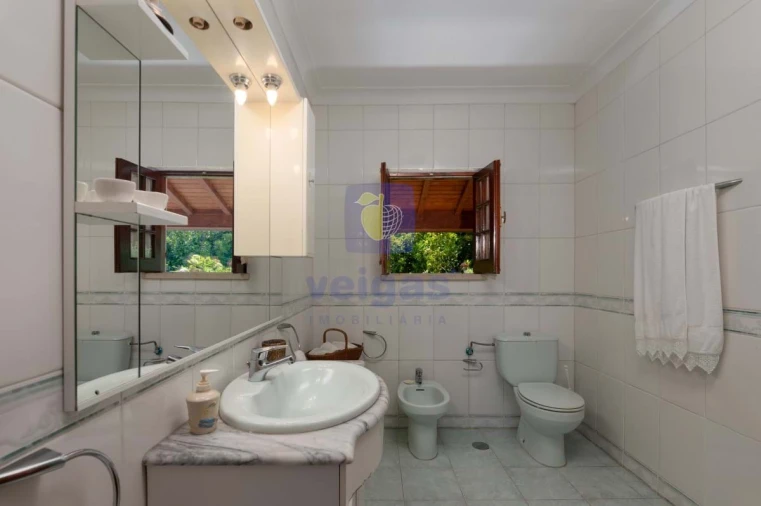 Moradia T3 para Venda em Turquel Foto 29