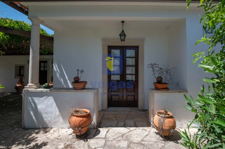 Moradia T3 para Venda em Turquel Foto 11