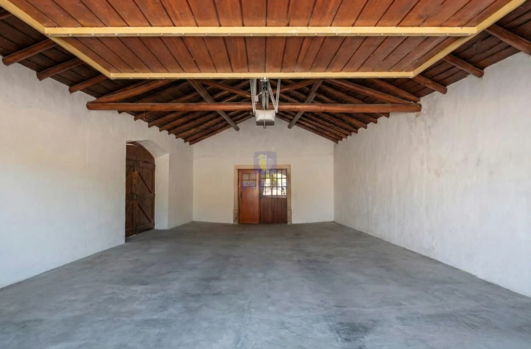 Moradia T3 para Venda em Turquel Foto 38