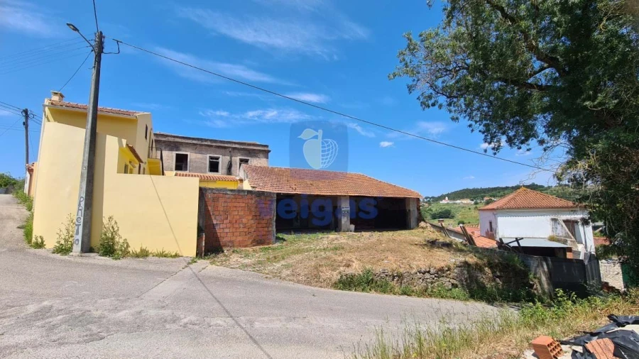 Moradia T5 para Venda em Caldas da Rainha - Santo Onofre e Serra do Bouro Foto 12