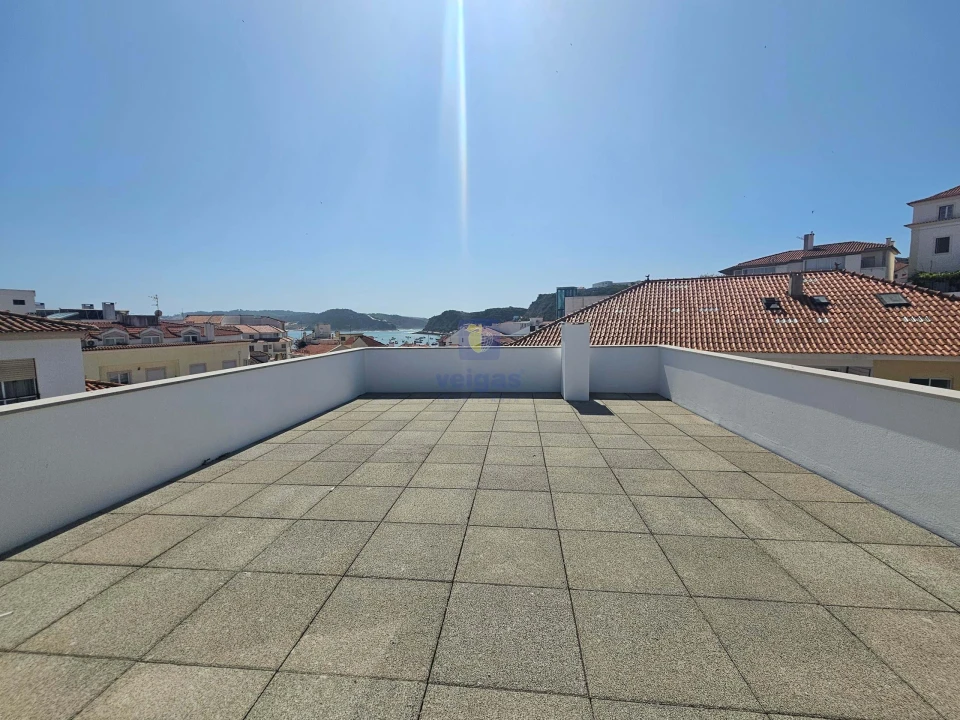 Apartamento T2 para Venda em São Martinho do Porto Foto 17