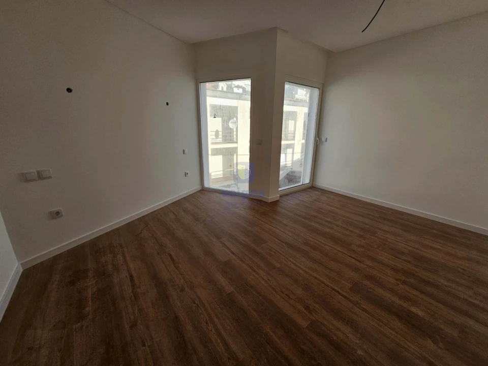 Apartamento T2 para Venda em São Martinho do Porto Foto 12