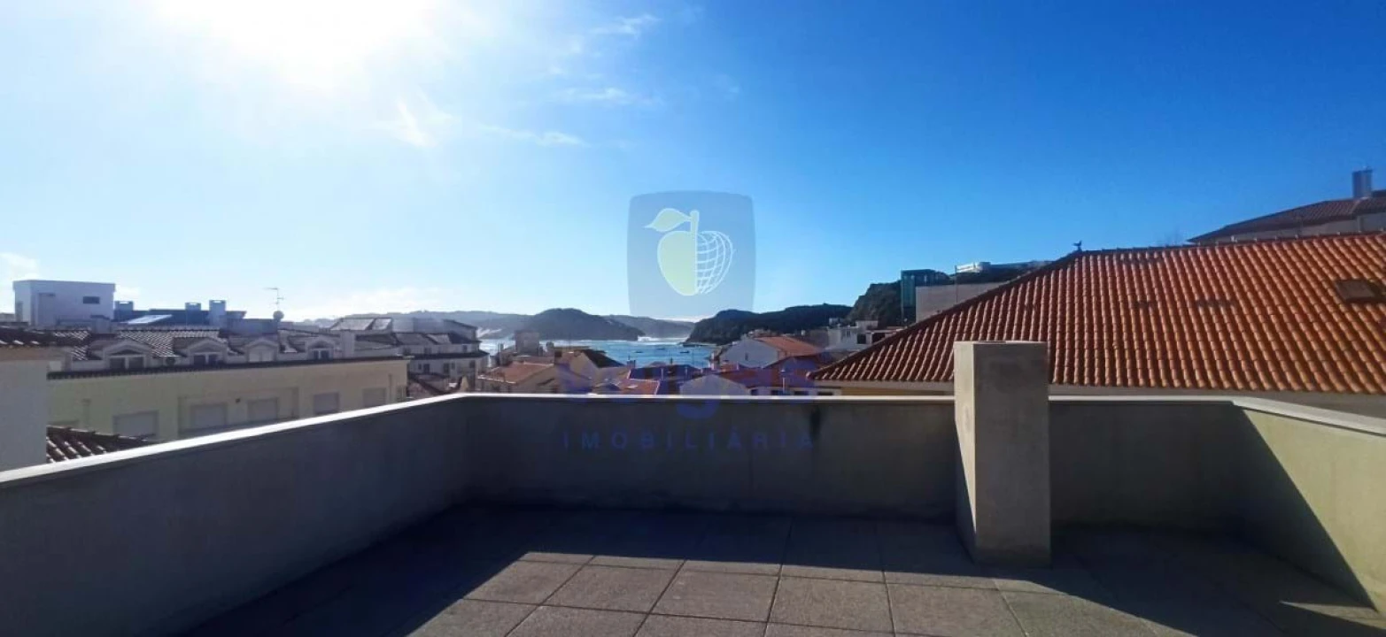 Apartamento T2 para Venda em São Martinho do Porto Foto 10