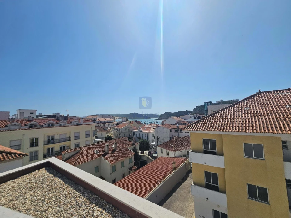 Apartamento T2 para Venda em São Martinho do Porto Foto 13