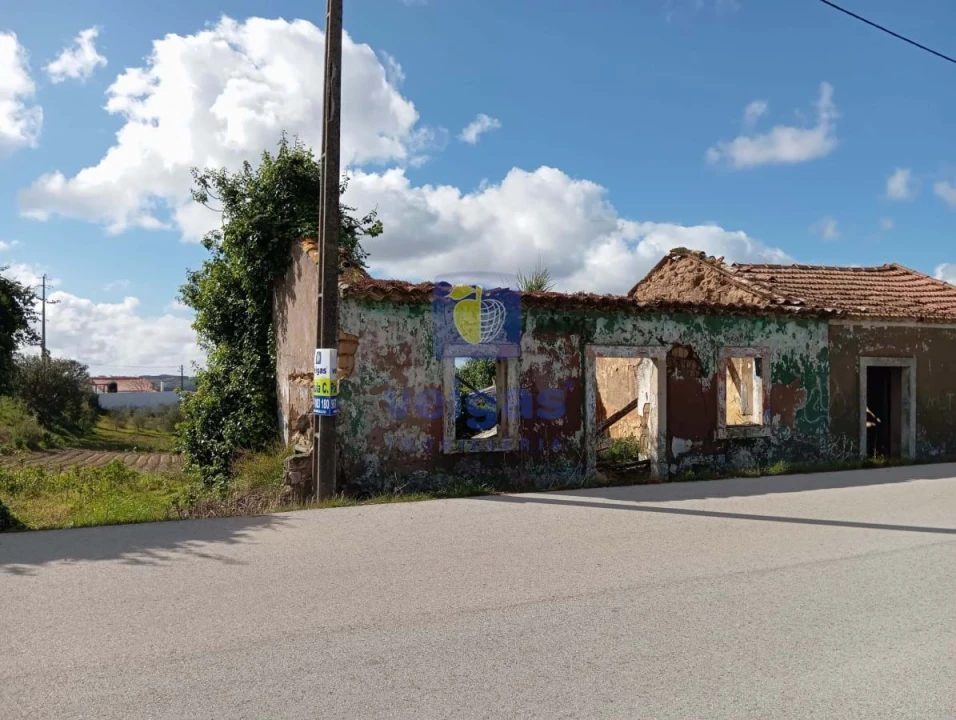 Moradia T2 para Venda em A dos Francos Foto 2