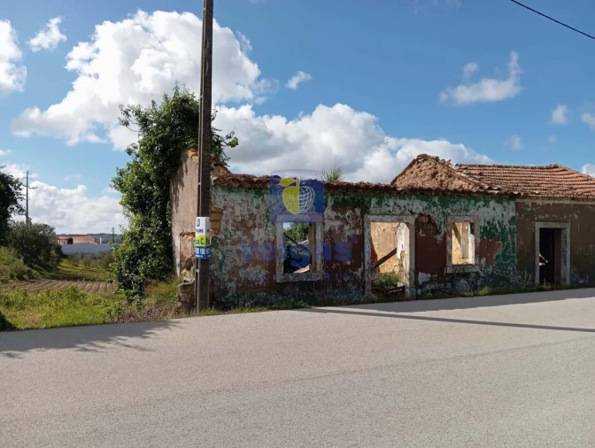 Moradia T2 para Venda em A dos Francos Foto 2