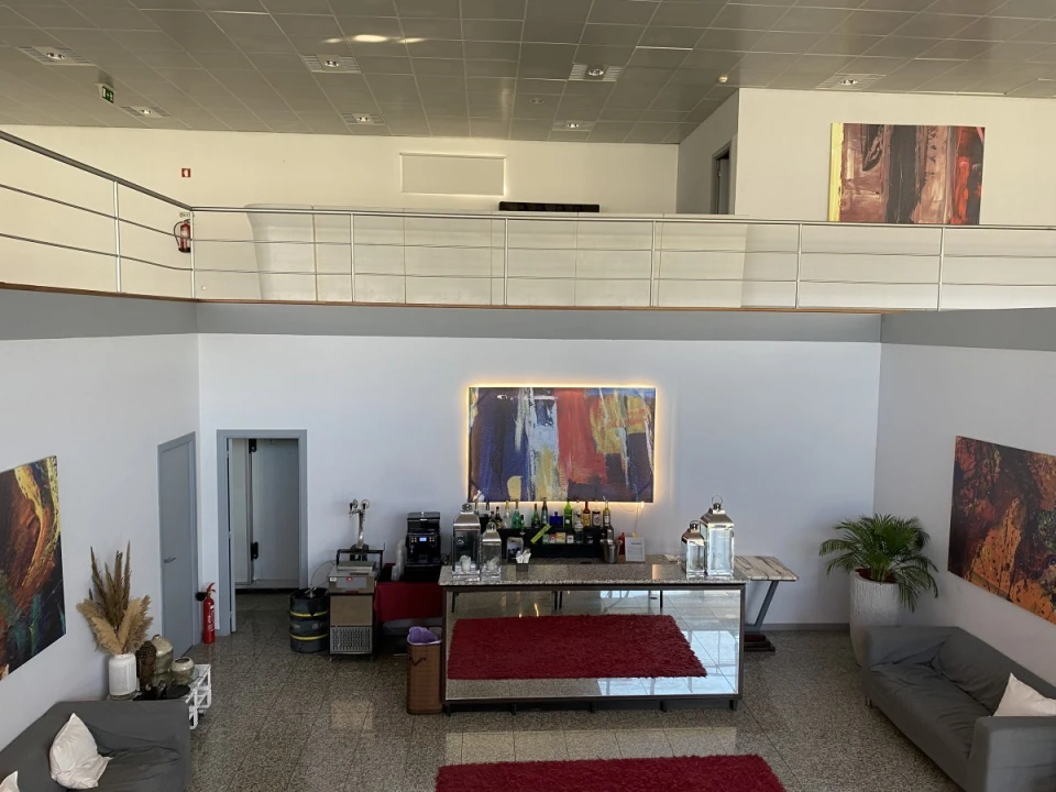 Negócio para Venda em Vale de Santarem Foto 18