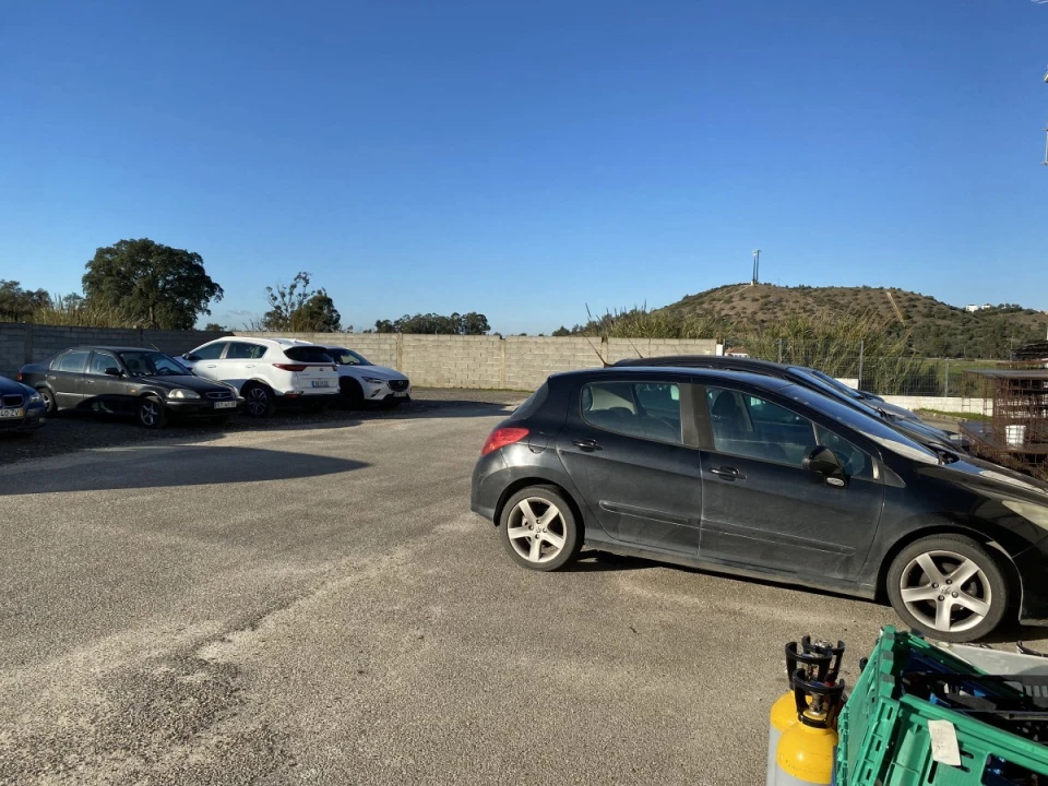 Negócio para Venda em Vale de Santarem Foto 10