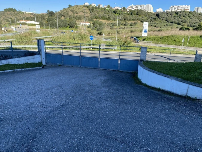 Negócio para Venda em Vale de Santarem Foto 11