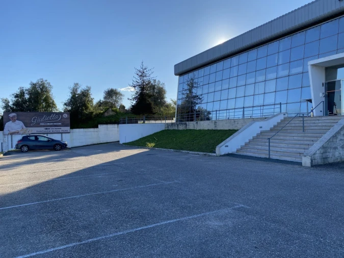 Negócio para Venda em Vale de Santarem Foto 22