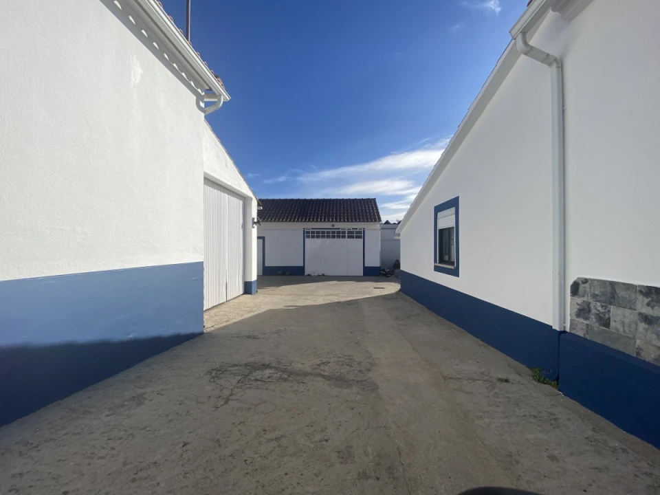 Moradia T3 para Venda em Povoa da Isenta Foto 41