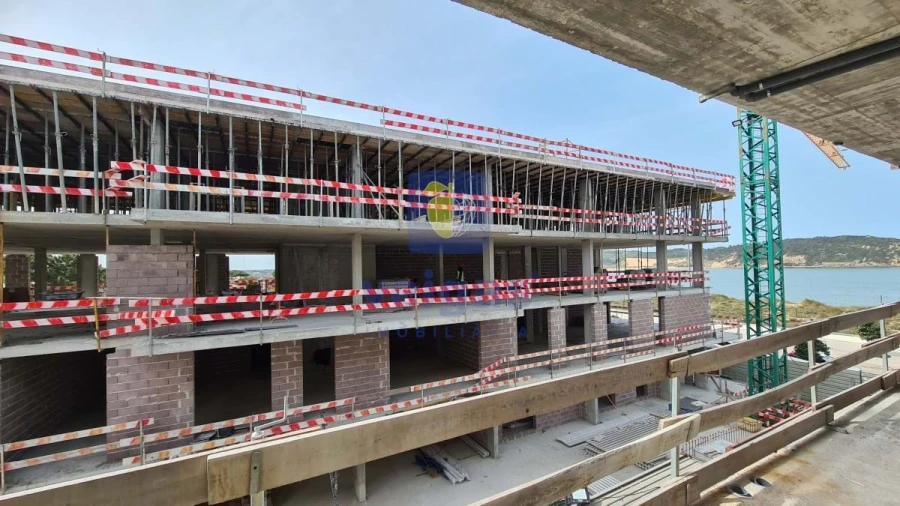Apartamento T3 para Venda em São Martinho do Porto Foto 4