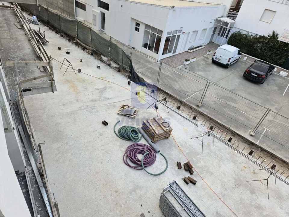 Apartamento T3 para Venda em São Martinho do Porto Foto 15