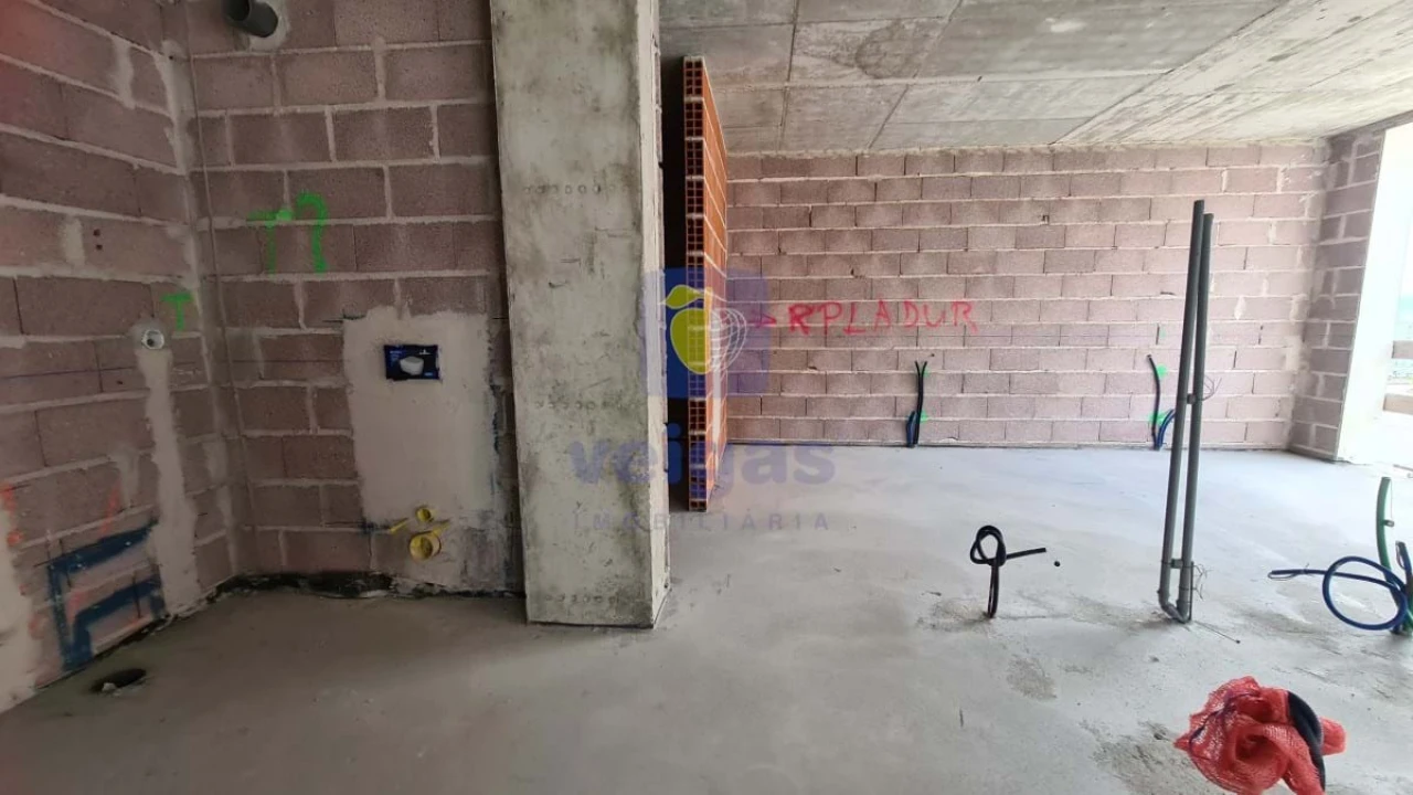 Apartamento T3 para Venda em São Martinho do Porto Foto 12