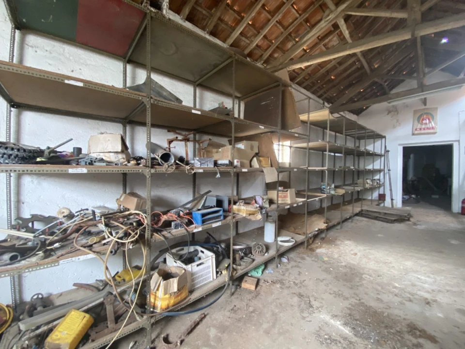 Armazém para Venda em Malhou, Louriceira e Espinheiro Foto 20