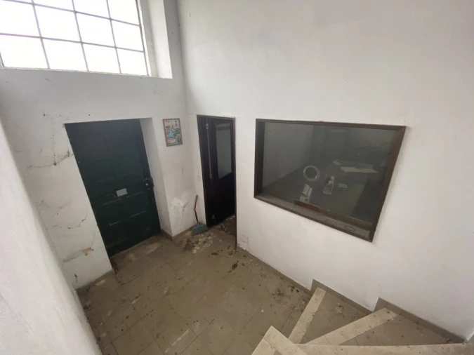 Armazém para Venda em Malhou, Louriceira e Espinheiro Foto 42