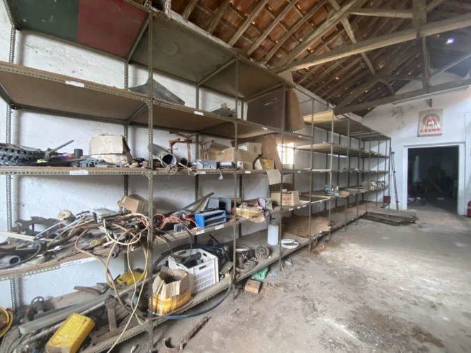 Armazém para Venda em Malhou, Louriceira e Espinheiro Foto 20