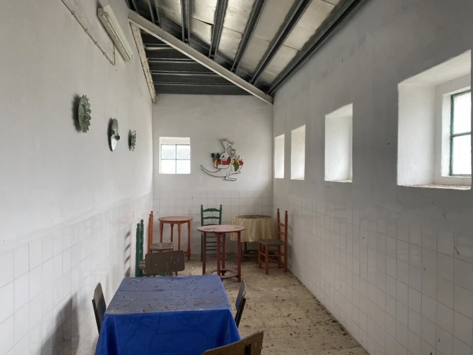 Armazém para Venda em Malhou, Louriceira e Espinheiro Foto 39