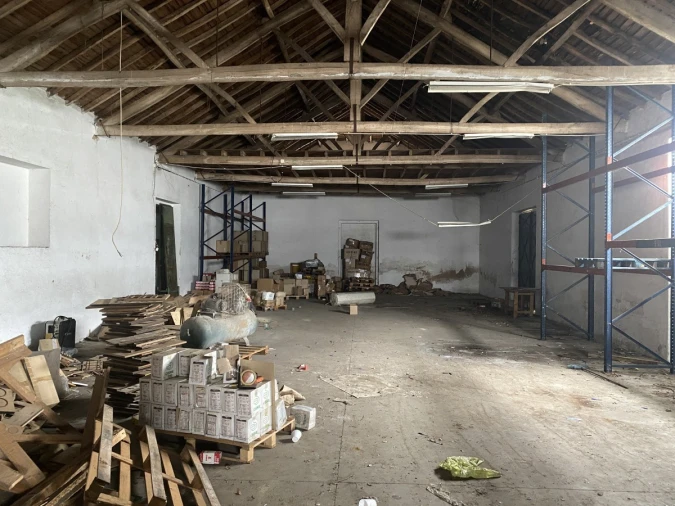 Armazém para Venda em Malhou, Louriceira e Espinheiro Foto 12