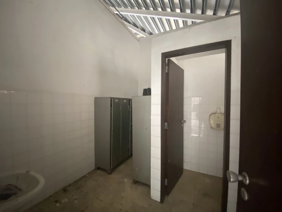 Armazém para Venda em Malhou, Louriceira e Espinheiro Foto 32