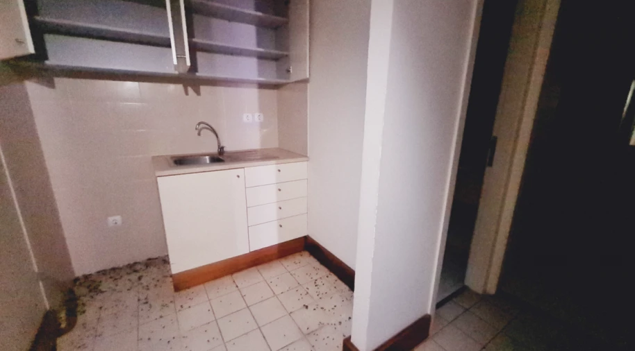 Negócio para Venda em Caldas da Rainha - Santo Onofre e Serra do Bouro Foto 4