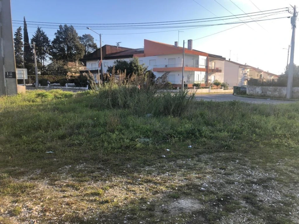 Terreno para Venda em Vale de Santarem Foto 8